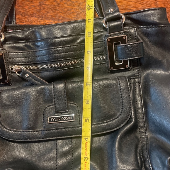 Tyler Rodan purse, black leather - Picture 7 of 7